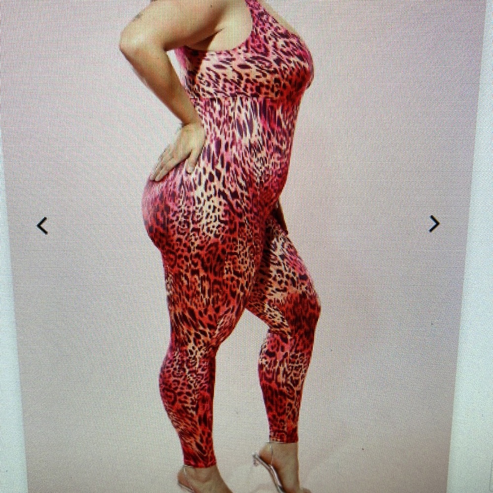 🆕Yitty Kitty Headliner Shaping Catsuit